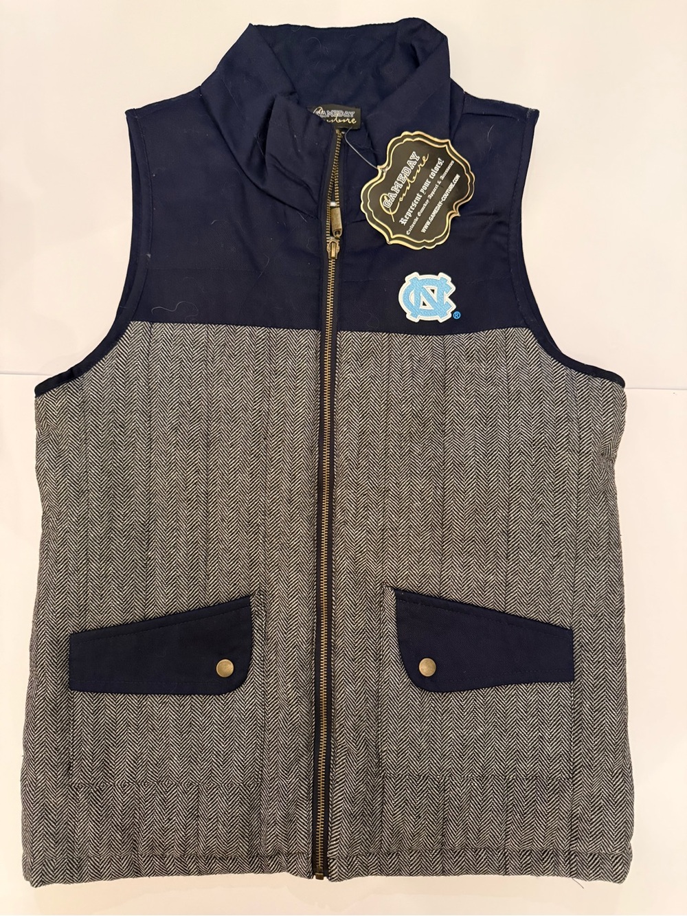 Gameday Couture Women's Herringbone Puffer Vest / UNC TarHeels NWT (L)